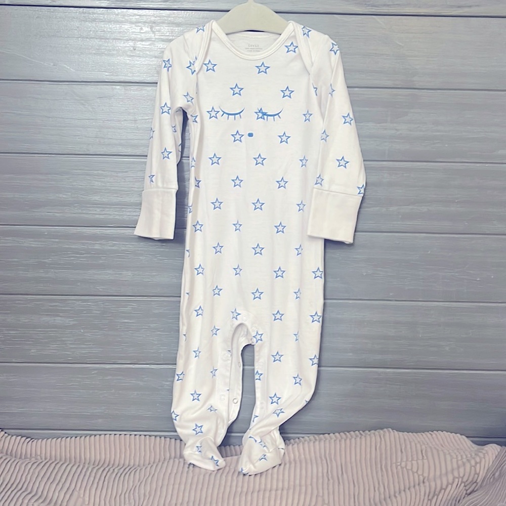Livly 100% prima cotton size 9-12 months onesie with footie white and blue